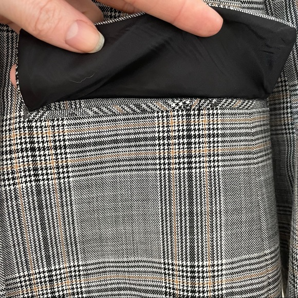 RW&CO Suiting Blazer - Picture 4 of 5